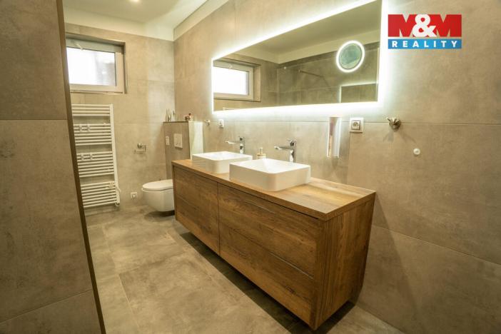 Prodej rodinného domu, Pouzdřany, Za Obecním úřadem, 207 m2