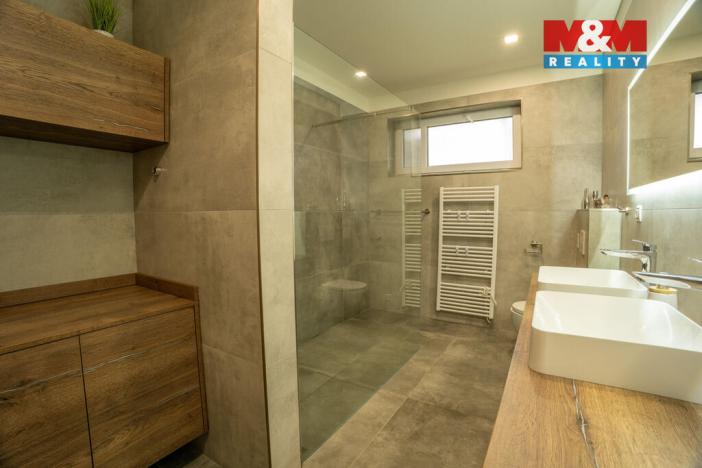 Prodej rodinného domu, Pouzdřany, Za Obecním úřadem, 207 m2