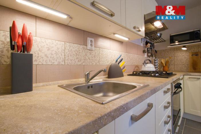 Prodej rodinného domu, Bžany - Lhenice, 216 m2