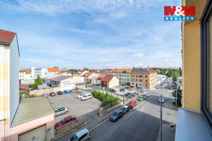 Pronájem bytu 1+kk, Plzeň - Jižní Předměstí, Presslova, 36 m2