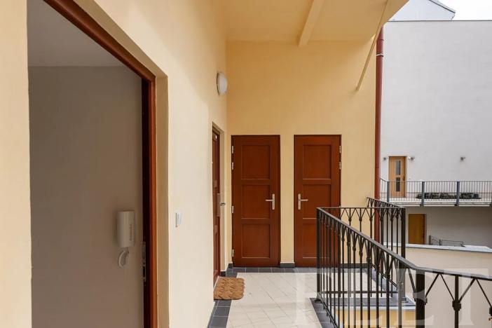 Pronájem bytu 1+kk, Praha - Žižkov, Milíčova, 29 m2