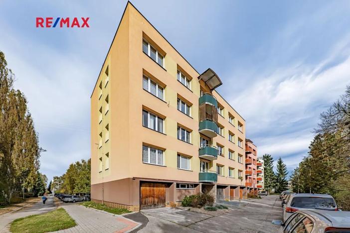 Prodej bytu 3+1, Jindřichův Hradec, sídliště U Nádraží, 77 m2