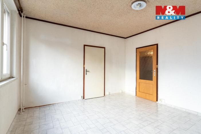 Prodej bytu 2+1, Orlová - Lutyně, Karla Dvořáčka, 43 m2