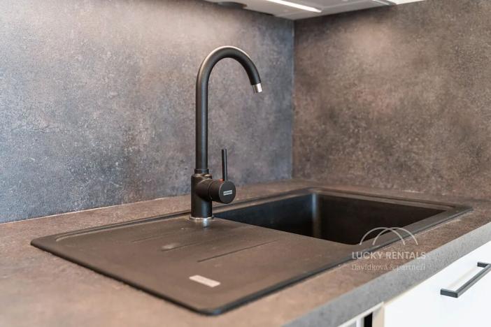 Pronájem bytu 2+kk, Praha - Chodov, Líbalova, 43 m2