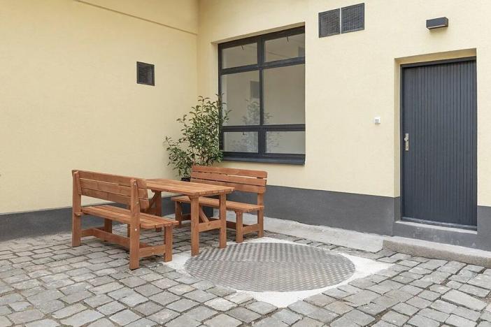 Prodej obchodního prostoru, Brno, Fryčajova, 127 m2