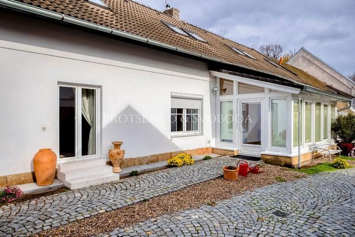 Prodej rodinného domu, Pardubice, Žižkova, 250 m2