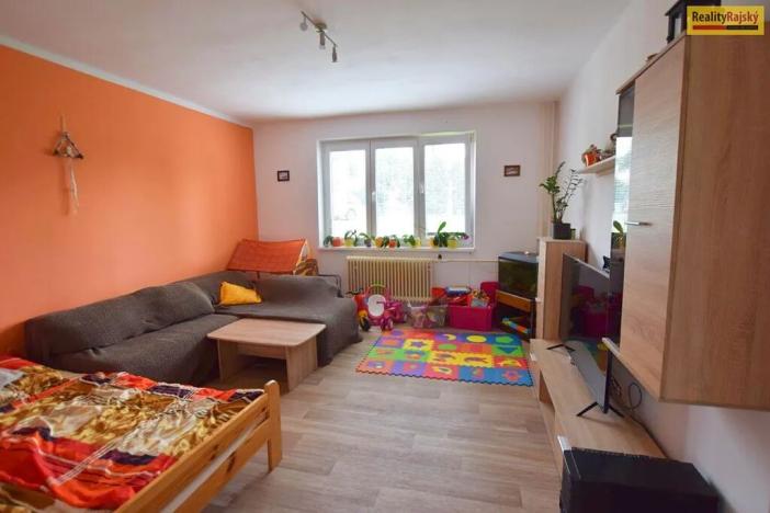 Prodej bytu 3+kk, Kozárovice, 77 m2