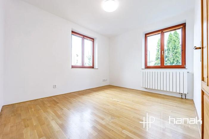 Prodej rodinného domu, Hněvotín, 240 m2