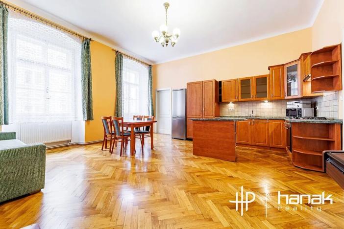 Prodej bytu 4+kk, Olomouc, Univerzitní, 88 m2