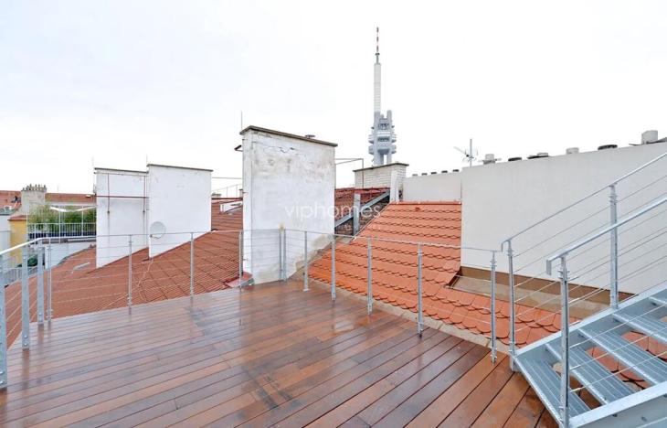 Pronájem bytu 2+kk, Praha - Vinohrady, náměstí Jiřího z Poděbrad, 160 m2