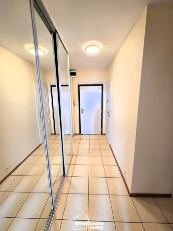 Pronájem bytu 2+kk, Praha - Háje, Mendelova, 42 m2