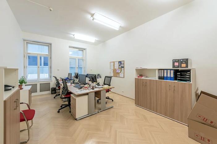 Pronájem kanceláře, Praha - Nové Město, Václavské náměstí, 600 m2