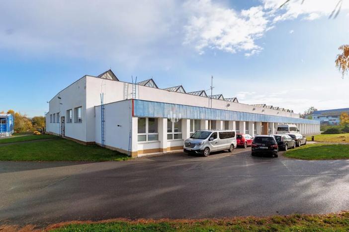 Pronájem kanceláře, Plzeň, Hřbitovní, 378 m2
