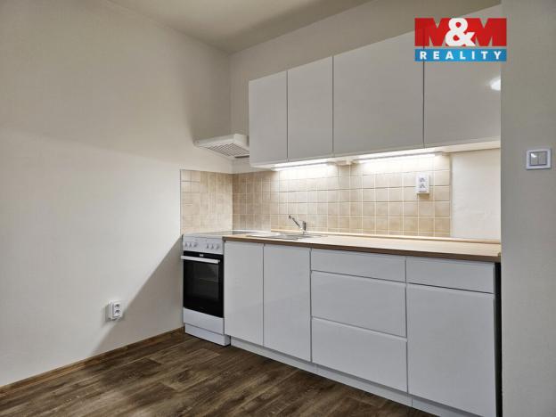 Pronájem bytu 1+kk, Liberec - Liberec VII-Horní Růžodol, Jeronýmova, 30 m2