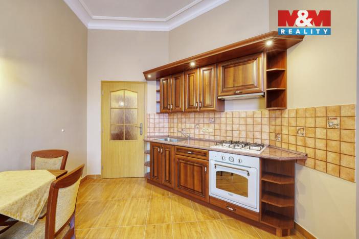 Prodej bytu 1+1, Karlovy Vary, Svahová, 50 m2