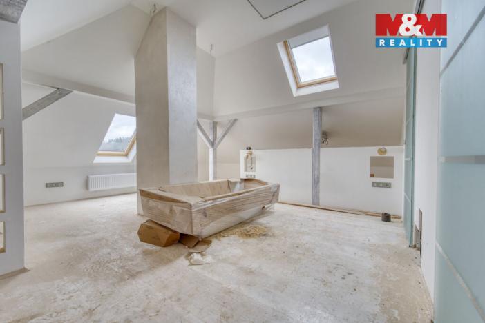 Prodej rodinného domu, Sadov - Lesov, 290 m2