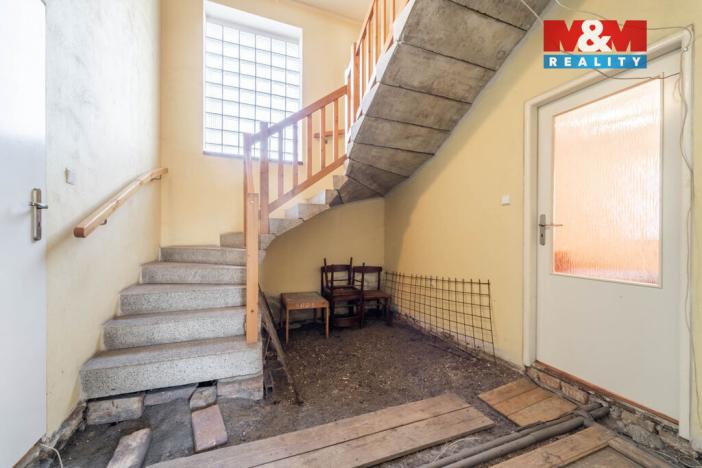 Prodej rodinného domu, Lochovice, 180 m2