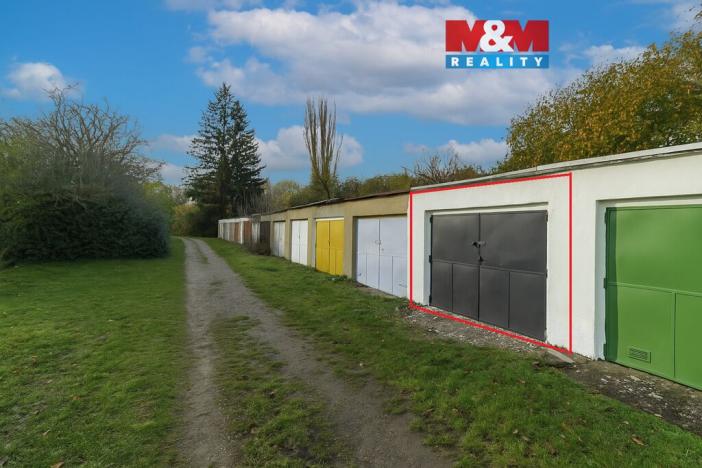 Prodej garáže, Praha - Suchdol, 17 m2