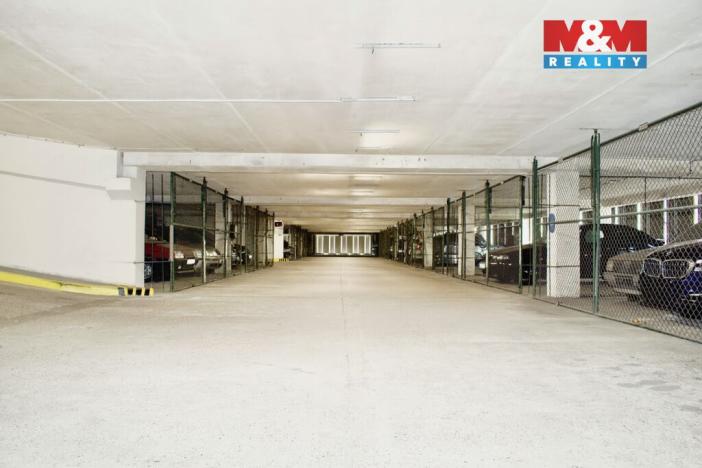 Prodej garážového stání, Praha - Podolí, Milevská, 10 m2