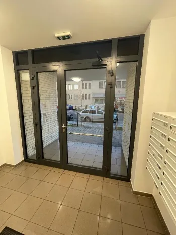 Pronájem bytu 1+kk, Pardubice, Na Spravedlnosti, 36 m2