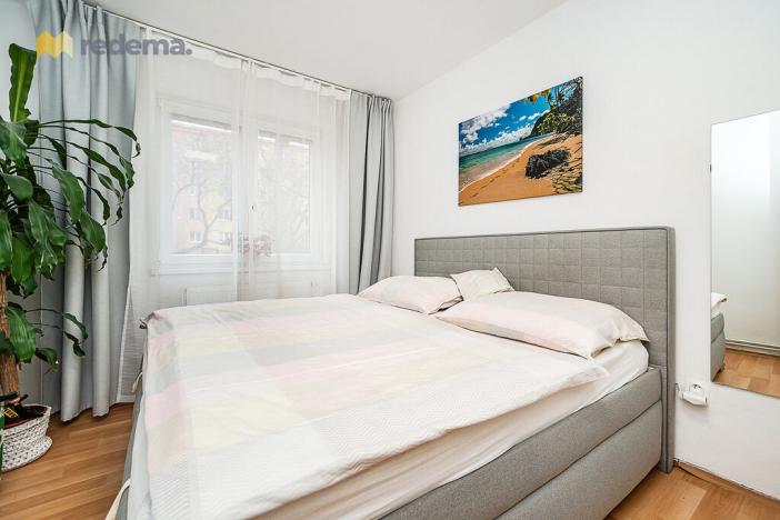 Pronájem bytu 3+kk, Praha - Strašnice, Nučická, 69 m2