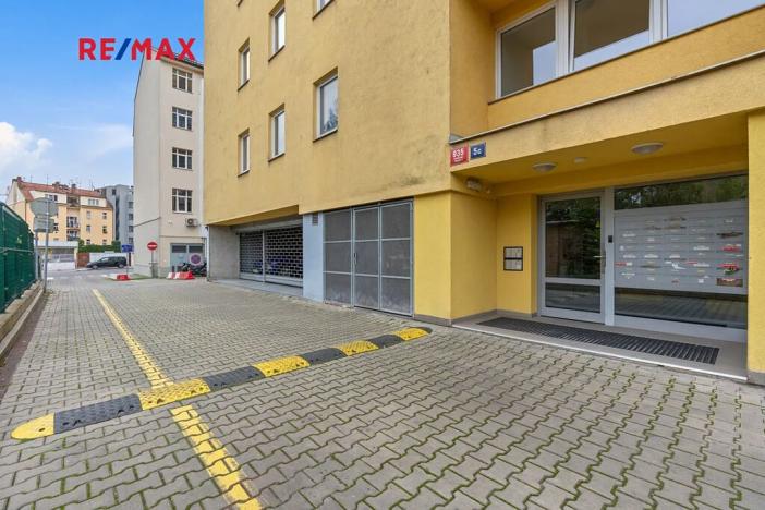 Prodej bytu 3+kk, Praha - Vysočany, Na Harfě, 61 m2