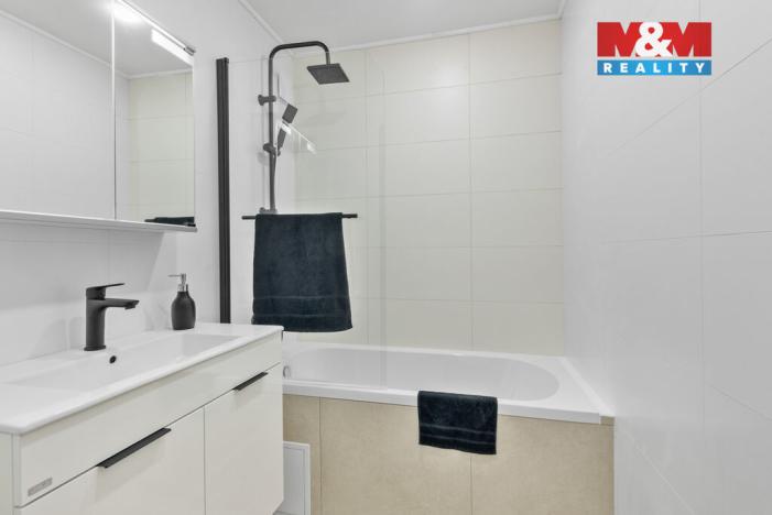 Prodej bytu 5+1, Liberec - Liberec XXIII-Doubí, Vackova, 90 m2