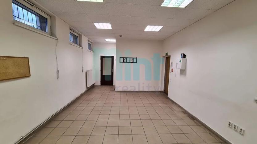 Pronájem skladu, Ostrava, Teslova, 348 m2