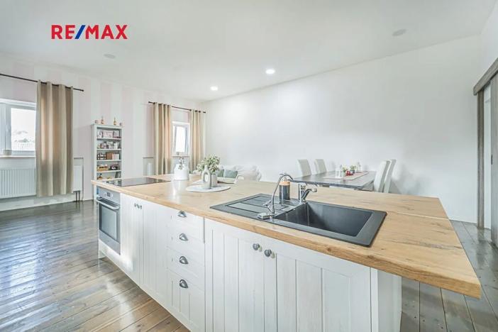 Prodej rodinného domu, Klobuky, Náměstí J. Š. Baara, 108 m2