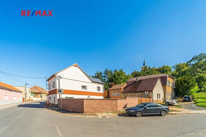 Prodej rodinného domu, Klobuky, Náměstí J. Š. Baara, 108 m2