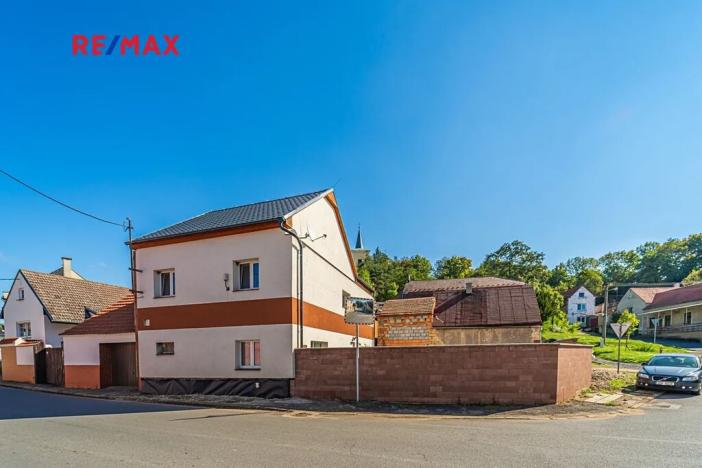 Prodej rodinného domu, Klobuky, Náměstí J. Š. Baara, 108 m2