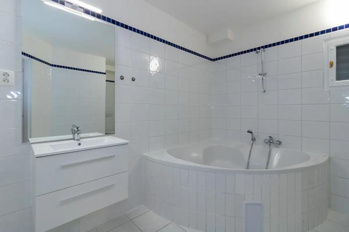 Pronájem atypického bytu, Praha, Na Švihance, 224 m2