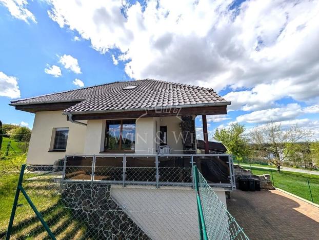 Prodej rodinného domu, Zdiby, 260 m2