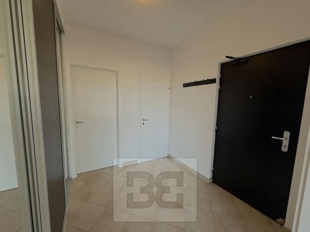 Pronájem bytu 3+kk, Praha - Holešovice, V přístavu, 90 m2