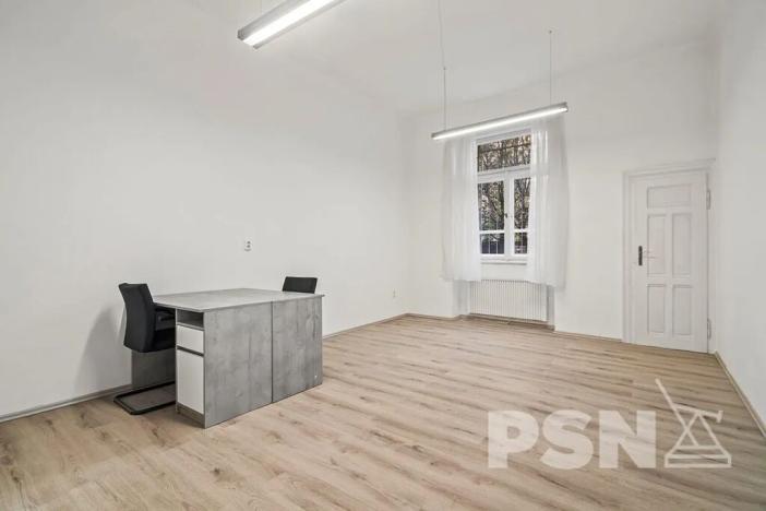 Pronájem kanceláře, Praha - Vršovice, Kodaňská, 63 m2