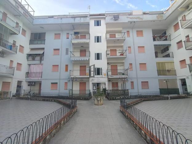 Prodej bytu 2+kk, Scalea, Itálie, 40 m2