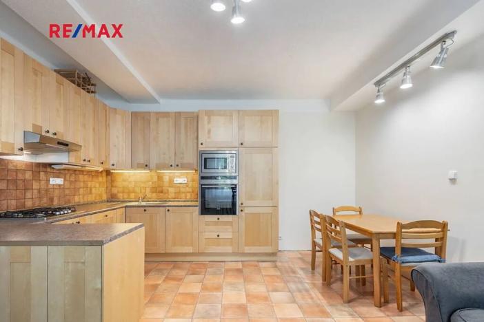 Pronájem bytu 3+kk, Praha - Holešovice, Přístavní, 74 m2