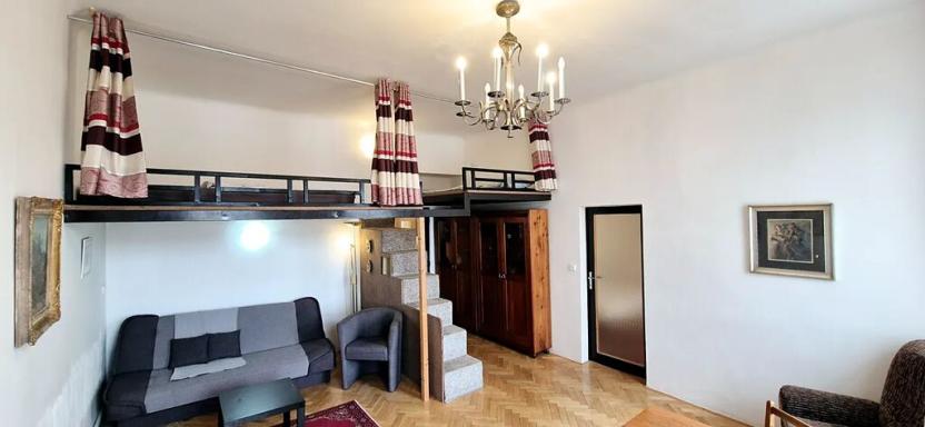 Pronájem bytu 2+1, Praha - Nové Město, Ke Karlovu, 54 m2