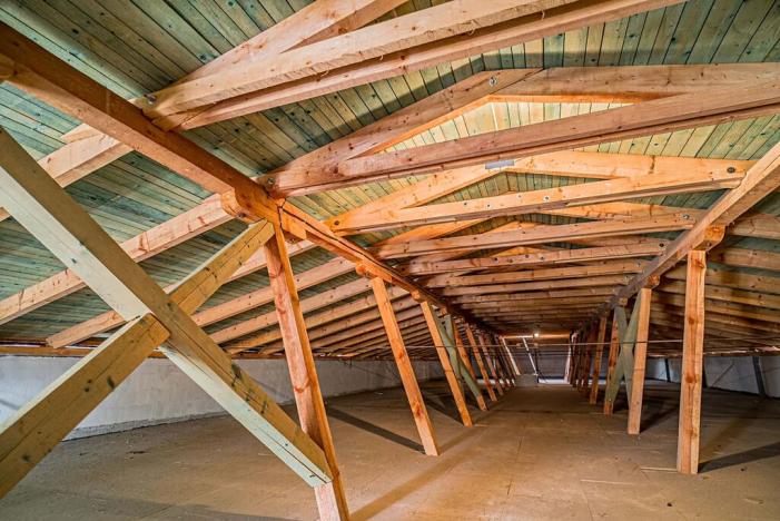 Prodej kanceláře, Třinec, 2388 m2