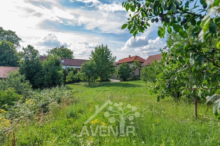 Prodej pozemku pro bydlení, Zlín, 2666 m2