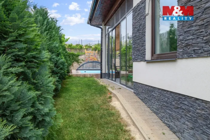 Prodej rodinného domu, Slaný - Netovice, 166 m2