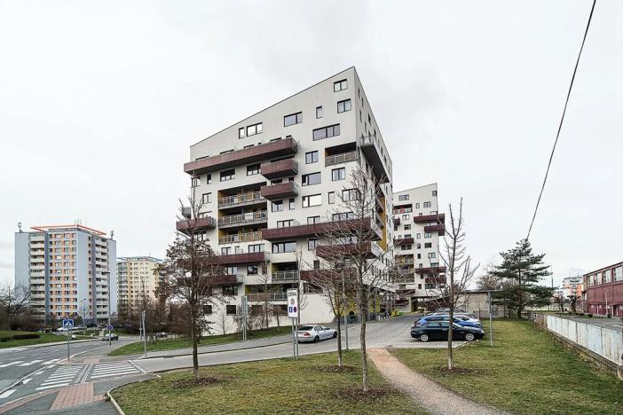 Pronájem bytu 1+kk, Praha - Záběhlice, Na Slatince, 30 m2