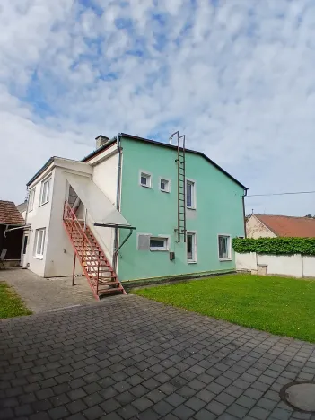 Pronájem rodinného domu, Mohelno, 195 m2