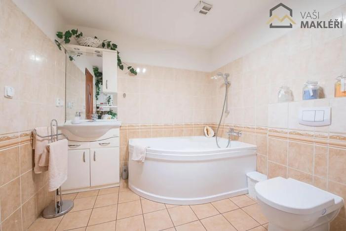 Prodej rodinného domu, Mochov, Na Zátiší, 183 m2