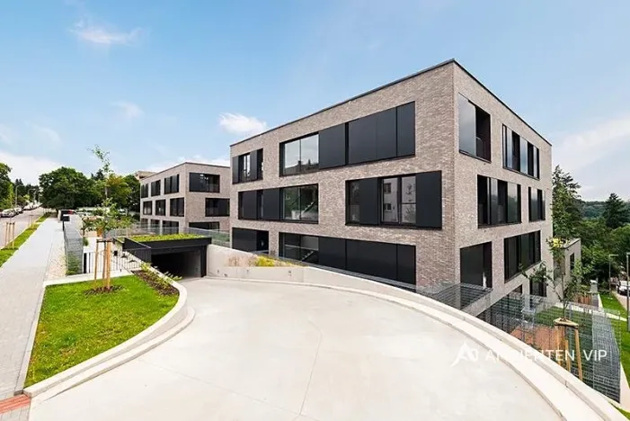 Pronájem bytu 3+kk, Brno, Neumannova, 93 m2