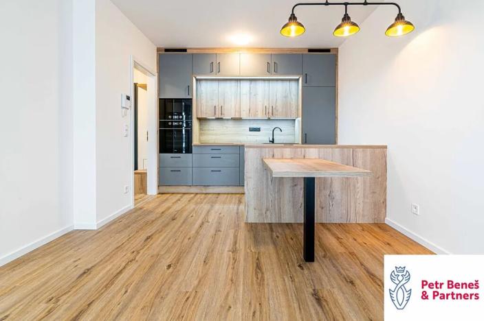 Pronájem bytu 2+kk, Kladno, Ke křížku, 48 m2