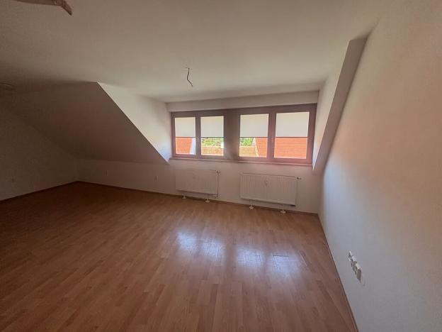 Pronájem bytu 3+kk, Náměšť nad Oslavou, Masarykovo nám., 92 m2