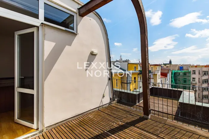 Pronájem atypického bytu, Praha - Nové Město, Dřevná, 250 m2