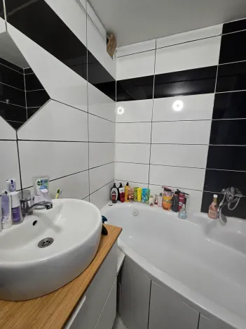 Prodej bytu 3+1, Neumětely, Příbramská, 80 m2