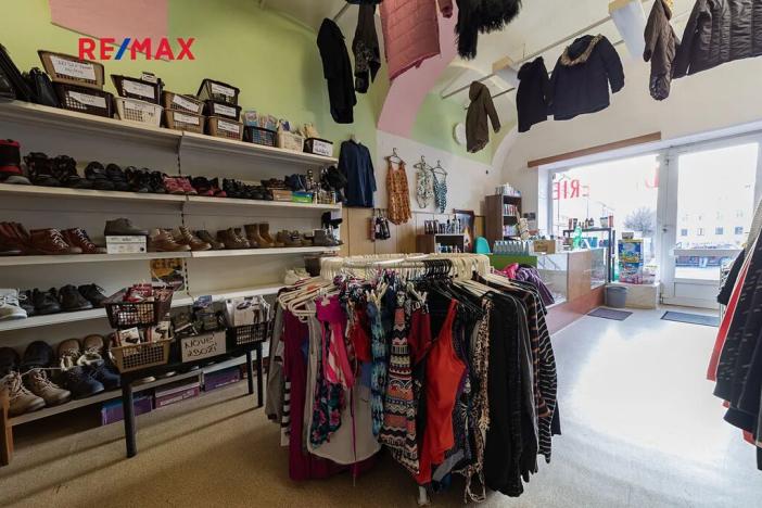 Prodej rodinného domu, Staré Město, nám. Osvobození, 444 m2